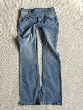 Y2K 2000s Mid Rise Bootcut Jeans w/ Triple Button Size 7